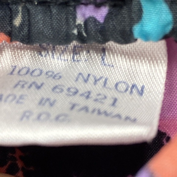 Reebok Sport Shorts Geometric Print Mens Size Large Nylon Vintage 90s - Picture 5 of 6